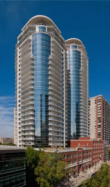 2 bed 2 bath - DT condo - 104st -  FULLY FURNIHSED