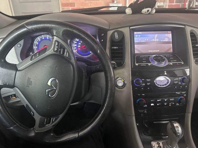 I'm selling my 2008 Infiniti EX35. AS IS ,It has 190,000 miles o in Cars & Trucks in Hamilton - Image 2
