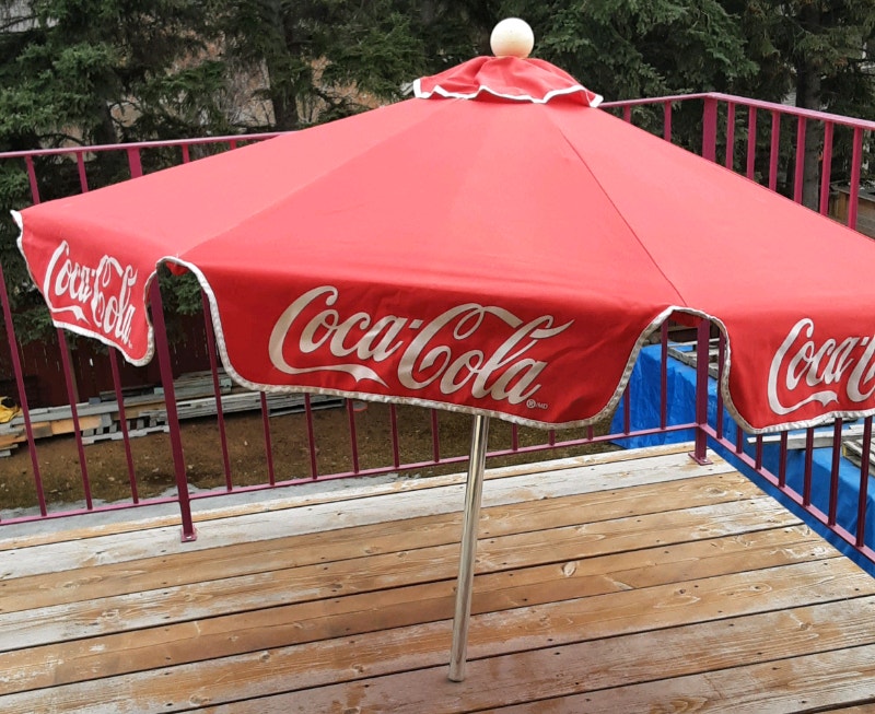 1990s CocaCola Commercial Tilt Neck Canvas Umbrella, Coke Arts