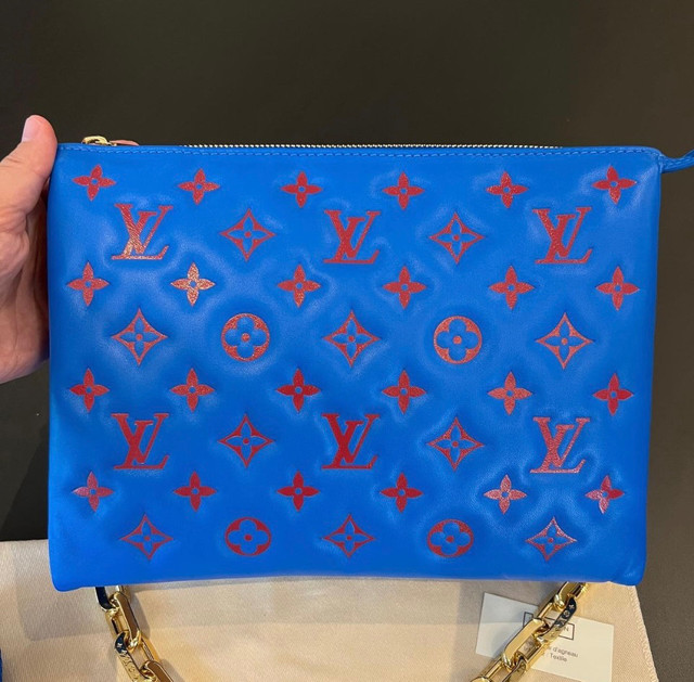 Brand new Louis Vuitton Coussin PM bag in Women's - Bags & Wallets in Mississauga / Peel Region - Image 4
