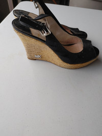 Womans shoes size 38