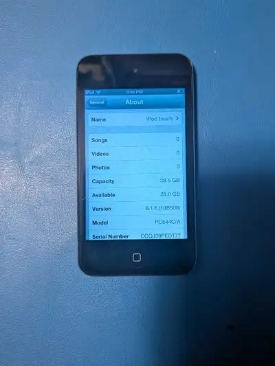 32GB iPod Touch 4 (Black), View more