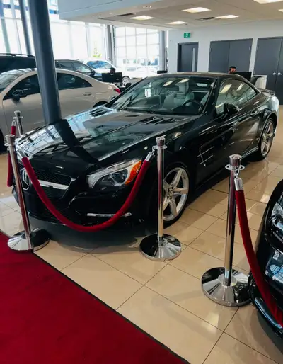 SL550 Roadster, Excellent condition, very clean, never driven in winter, it was purchased from Benz...