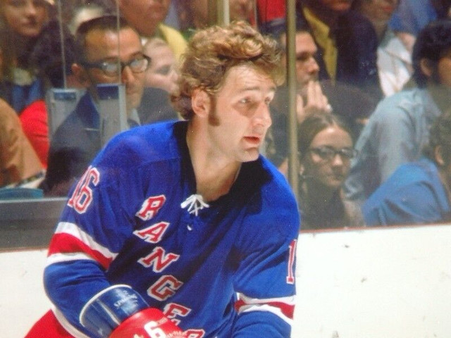 ROD SEILING New York Rangers Signed 8 x10 Photo With COA in Arts & Collectibles in Dartmouth - Image 3