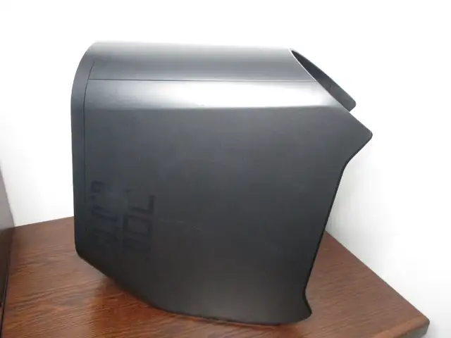 Alienware Aurora R14 Computer Ryzen 9 5900 32GB 2TB NVMe GTX1650 in Desktop Computers in City of Toronto - Image 4
