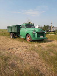 Grain truck for sale