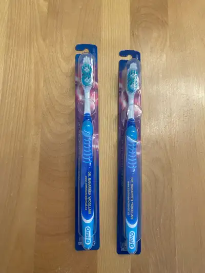 Price is firm. Pickup in Ville-Marie. I'm moving in a few months — check out my other listings! Smok...