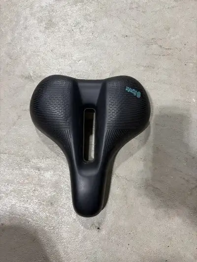 Selle Roval slow fit foam float bike seat, View more