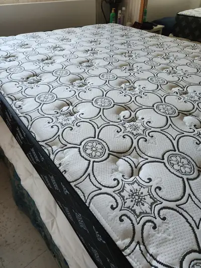 Mattress Mart double mattress MINT condition, View more