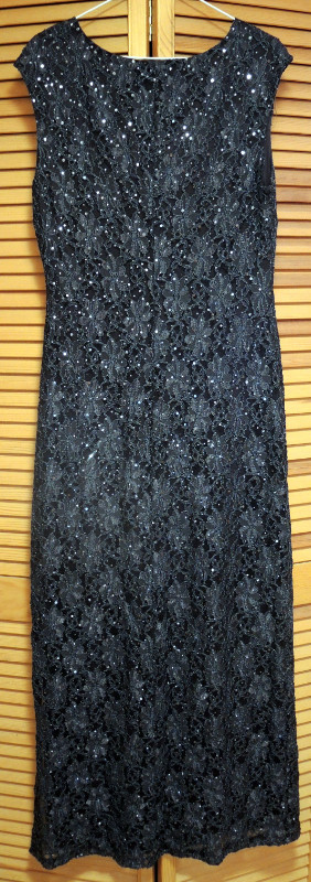 SEQUIN LACE DRAPE NECK DRESS - Absolutely gorgeous! in Women's - Dresses & Skirts in Markham / York Region - Image 3