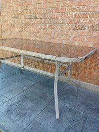 Free patio table