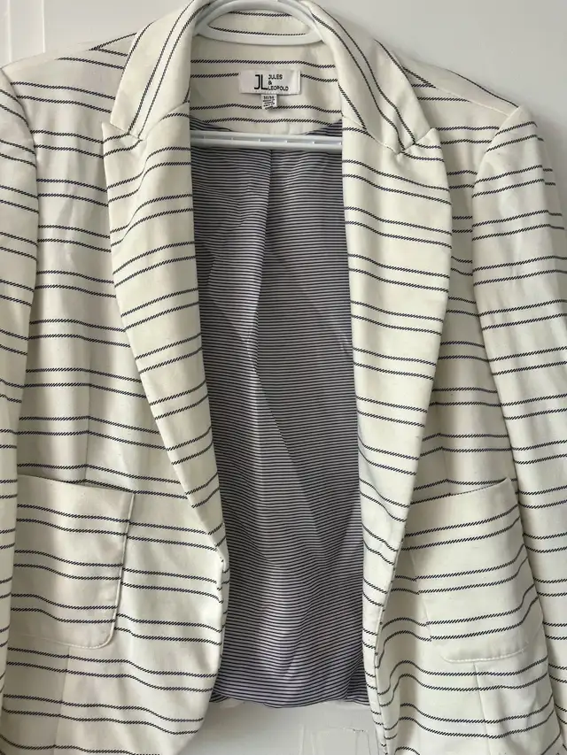 Jules & Leopold Blazer in Women's - Tops & Outerwear in City of Toronto - Image 4