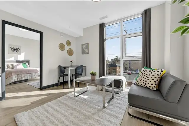 Live Steps from Campus + 2 MONTH'S RENT FREE PROMO! in Long Term Rentals in Kitchener / Waterloo - Image 4