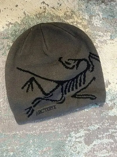 Arc’teryx Bird Head Toque Beanie – Olive/Black, View more