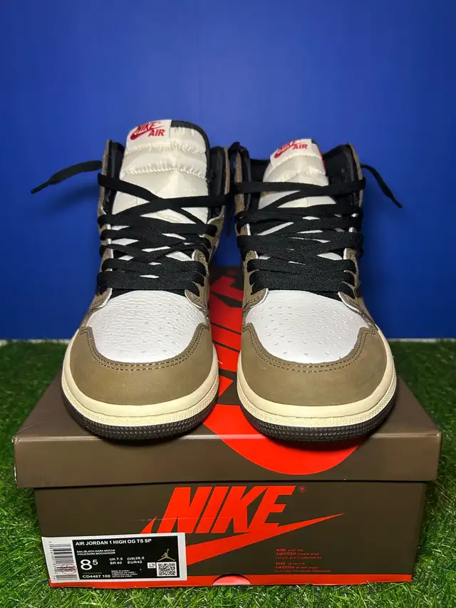 Jordan 1 Travis Scott’s- NEW - ALL SIZES in Men's Shoes in Mississauga / Peel Region - Image 3