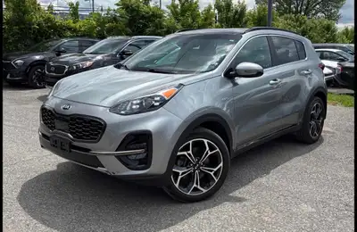 Ajouts inclus par MD Auto Inc. : • Garantie 1ans/15 000km • 4 pneus d’été neufs • Attache de remorqu...