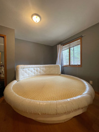White Round Bed
