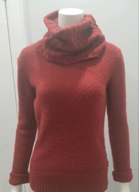 GUC - Women's Jacob Connexion Red Chunky Turtleneck Sweater Sz S