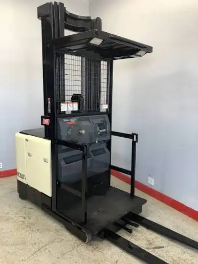 **ORDER PICKER WANTED**, View more