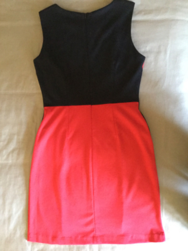 Robe rouge et noire sans manches in Women's - Dresses & Skirts in Gatineau - Image 2
