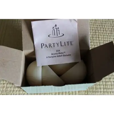 4 Pieces PartyLite Vanilla Aroma Melts Z2411 Fragrance Warmer, View more