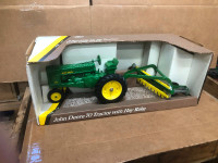 1994 Ertl Toy John Deere 70 Tractor & Rake in Box