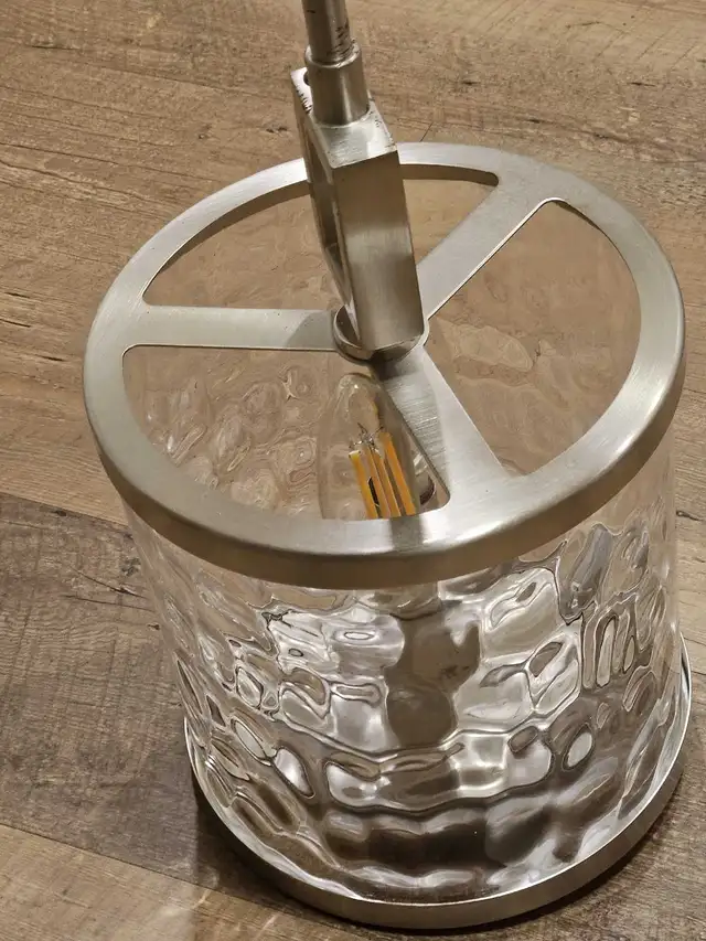 Pendant light in Indoor Lighting & Fans in Owen Sound - Image 3