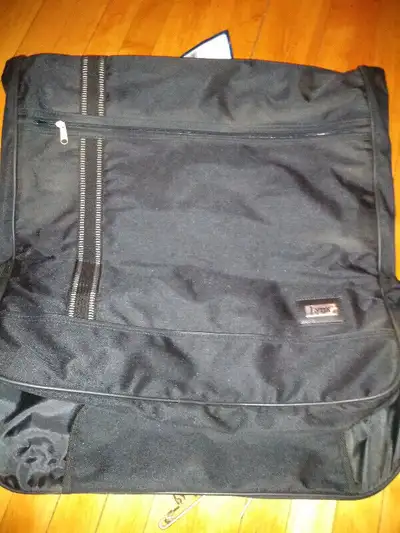 Sac de transport pour vêtements - NEUF, View more