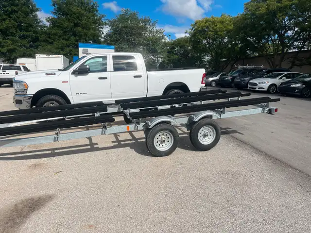 1 YEAR OLD BOAT TRAILER 2024 in Boat Parts, Trailers & Accessories in Hamilton - Image 7