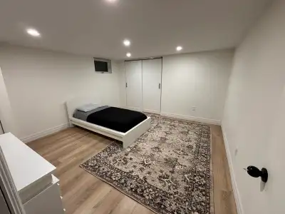 Room for Rent – Yonge & Finch | Newly Renovated | Spacious & Bright For ONE occupant only  Newly ren...