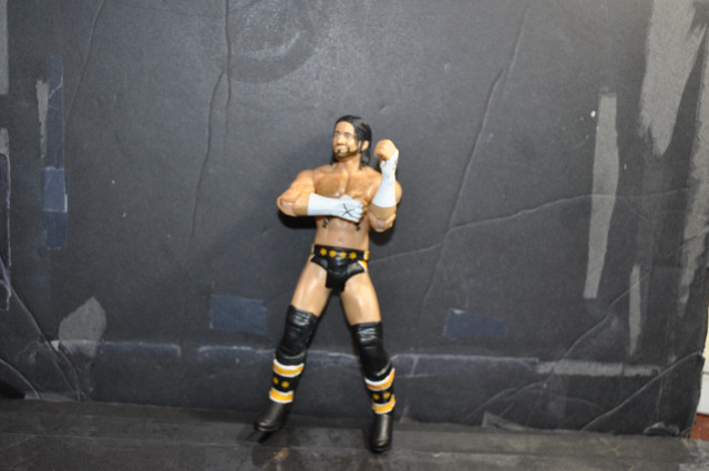 MATTEL action figure wwe wrestling choose from the list below in Arts & Collectibles in Victoriaville - Image 3
