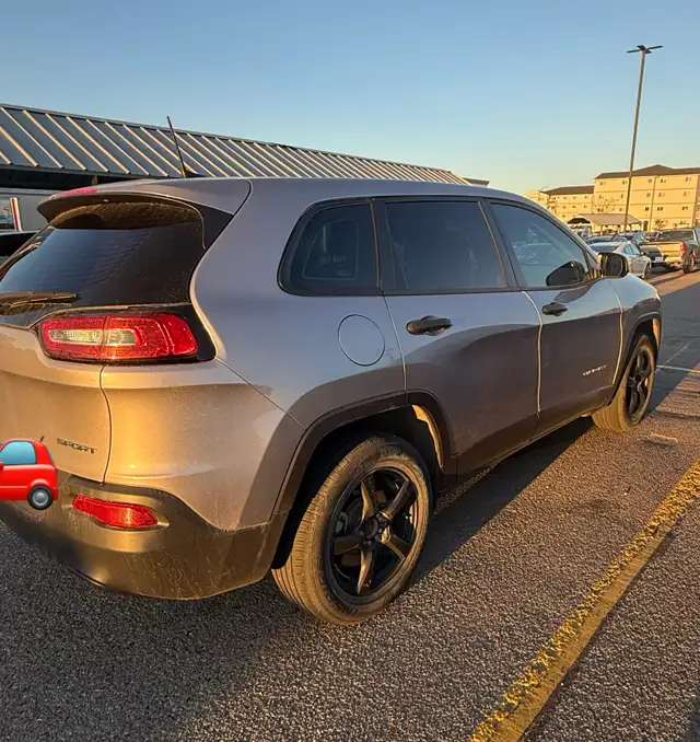 2017 Jeep Cherokee Sport 4dr4x4
