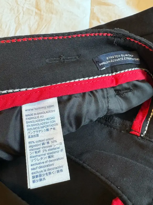Tommy Hilfiger black 3/4 pants size 10 in Women's - Bottoms in Oshawa / Durham Region - Image 7