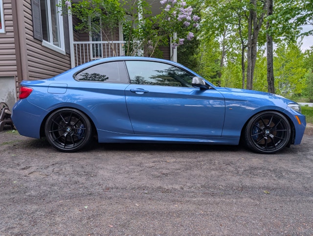 2018 BMW M240i xDrive — photo 2