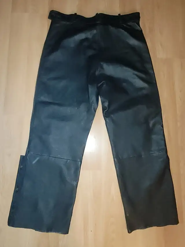 Motorbike - Bike star Leather pants and vest in Motorcycle Parts & Accessories in Red Deer - Image 6