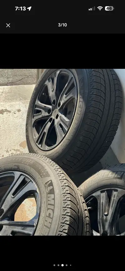 18” Michelin 245/60R18 snow tire on Alloy Rims, with TPMS Snow tires on Rims, low wear (tread depth...