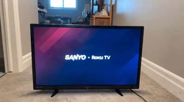 Roku tv 32”62863269756035121