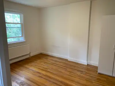 Large room to rent in a house close to UofT and GBC for May 1st to End August or longer? Room is ful...