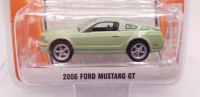 Greenlight  2006  FORD MUSTANG GT die cast car