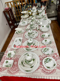 Vintage 1960s Bone China Royal Albert Trillium 6 trio breakfast 