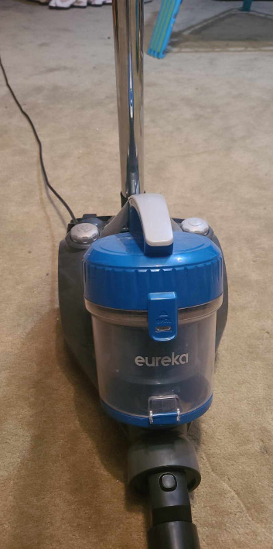 Eureka Vacuum in Vacuums in Belleville