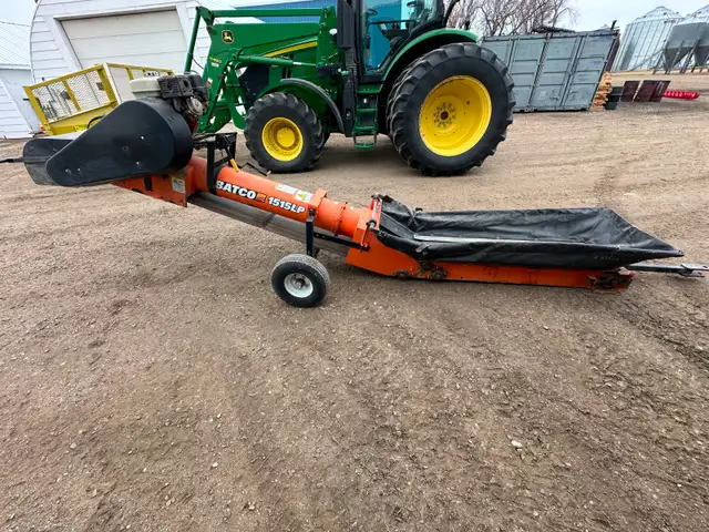 Batco Transfer Conveyor in Farming Equipment in Swift Current - Image 3