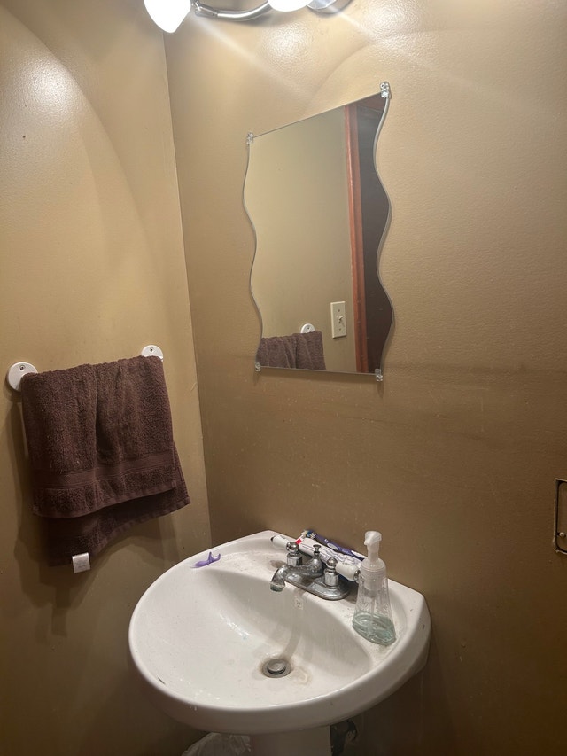 Cheap house for sale to be moved Houses for Sale Saskatoon Kijiji