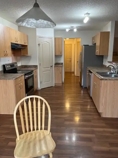 3 Bed 2.5 Bath in SW (Rutherford) with Double Attached Garage