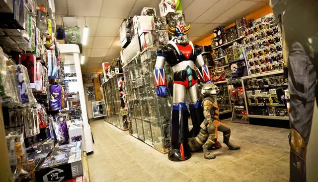 STREET Legal HALO Motorcycle Helmet by NECA available in store! in Sport Bikes in City of Montréal - Image 7