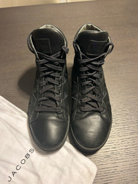 MARC JACOBS BLACK LEATHER HIGH TOP SNEAKERS FOR MEN SZ 9 USED