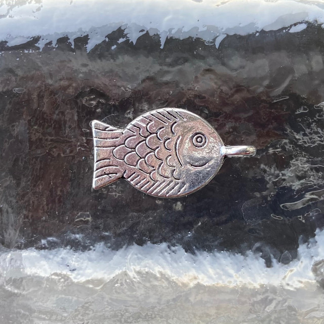 208 Fish Pendants in Hobbies & Crafts in London