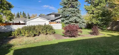 Spacious 3-Bed Home for Rent | Glendale | Near LRT | Quiet