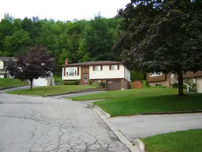 WELL CARED FOR HOME FOR RENT OR LEASE IN OWEN SOUND, View more