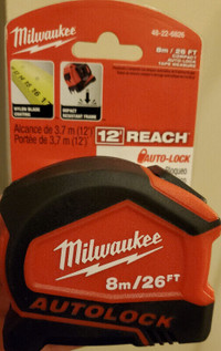 Milwaukee Tool 8M/26 ft. Compact AUTOLOCK Tape Measure - NEW